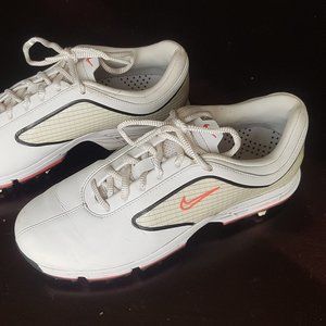 Nike Golf Shoes - Size 6